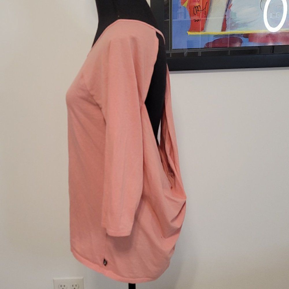Fabletics Neema Top   - Picture 2 of 5